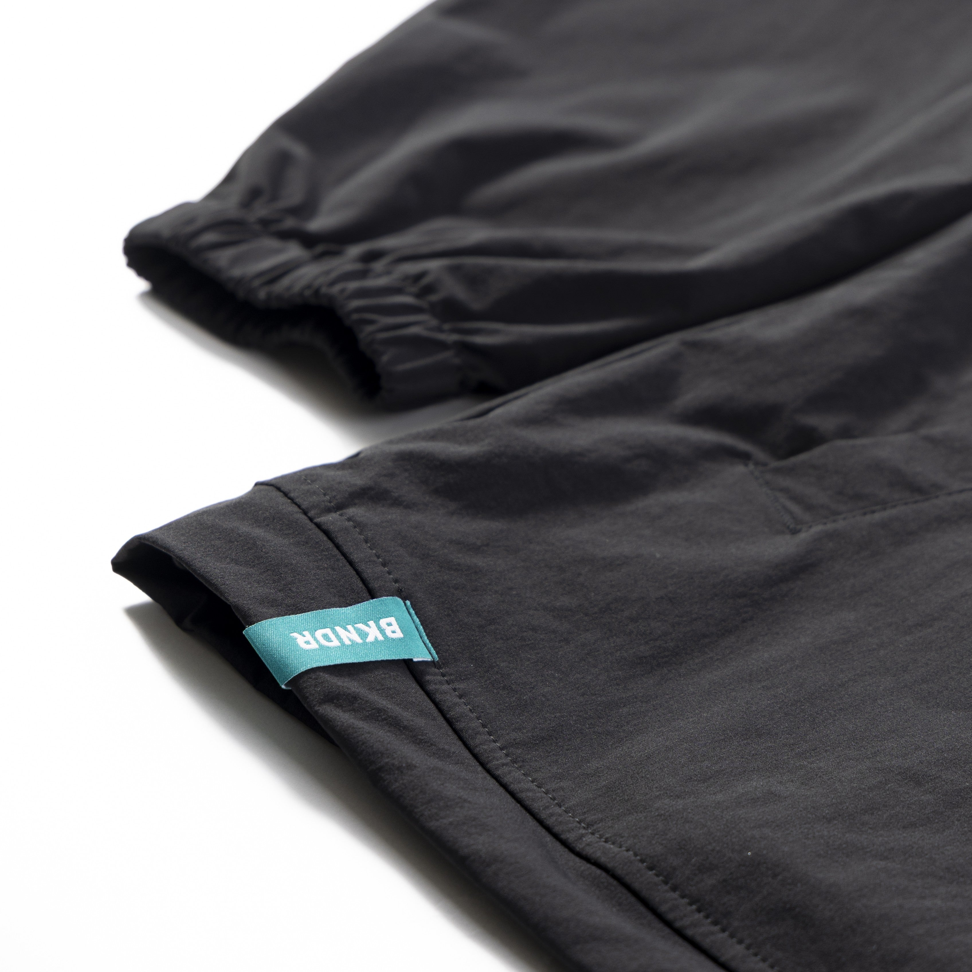 2WAY Sleeve Windbreaker BLK